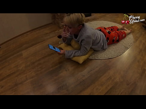 ❤️ Traks Blondīne sūc milzīgu locekli sūc un lēkā uz tā - anālais sekss ️ Kvalitatīvs porno pie porno lv.ttsex.ru ️❤